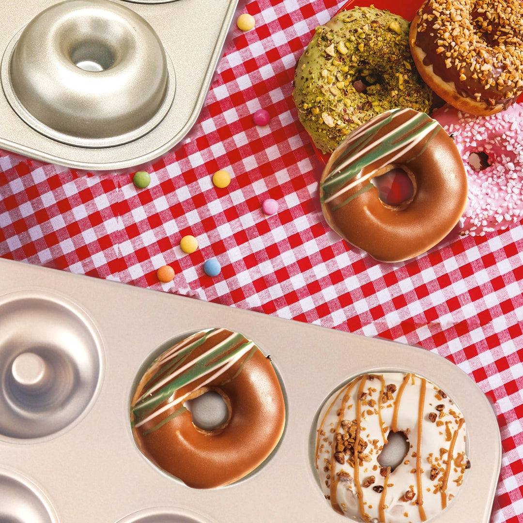 ASIAKASPALAUTUS - Donitsipelti 2 kpl