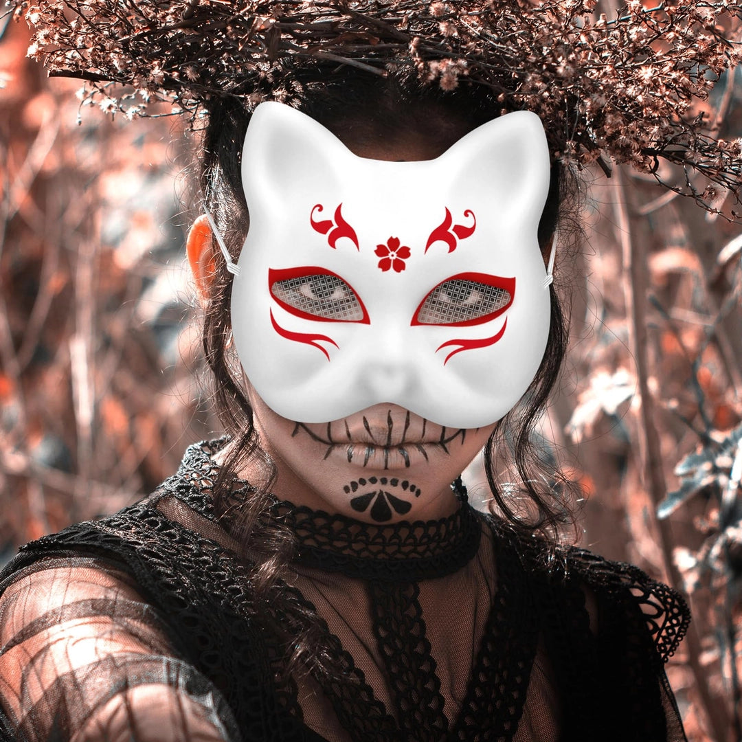 ASIAKASPALAUTUS - DIY Kissa-naamarit