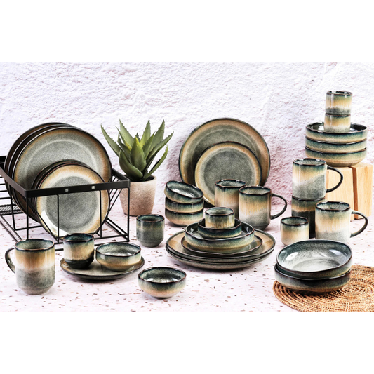 ASIAKASPALAUTUS - Astiasto 36-osainen