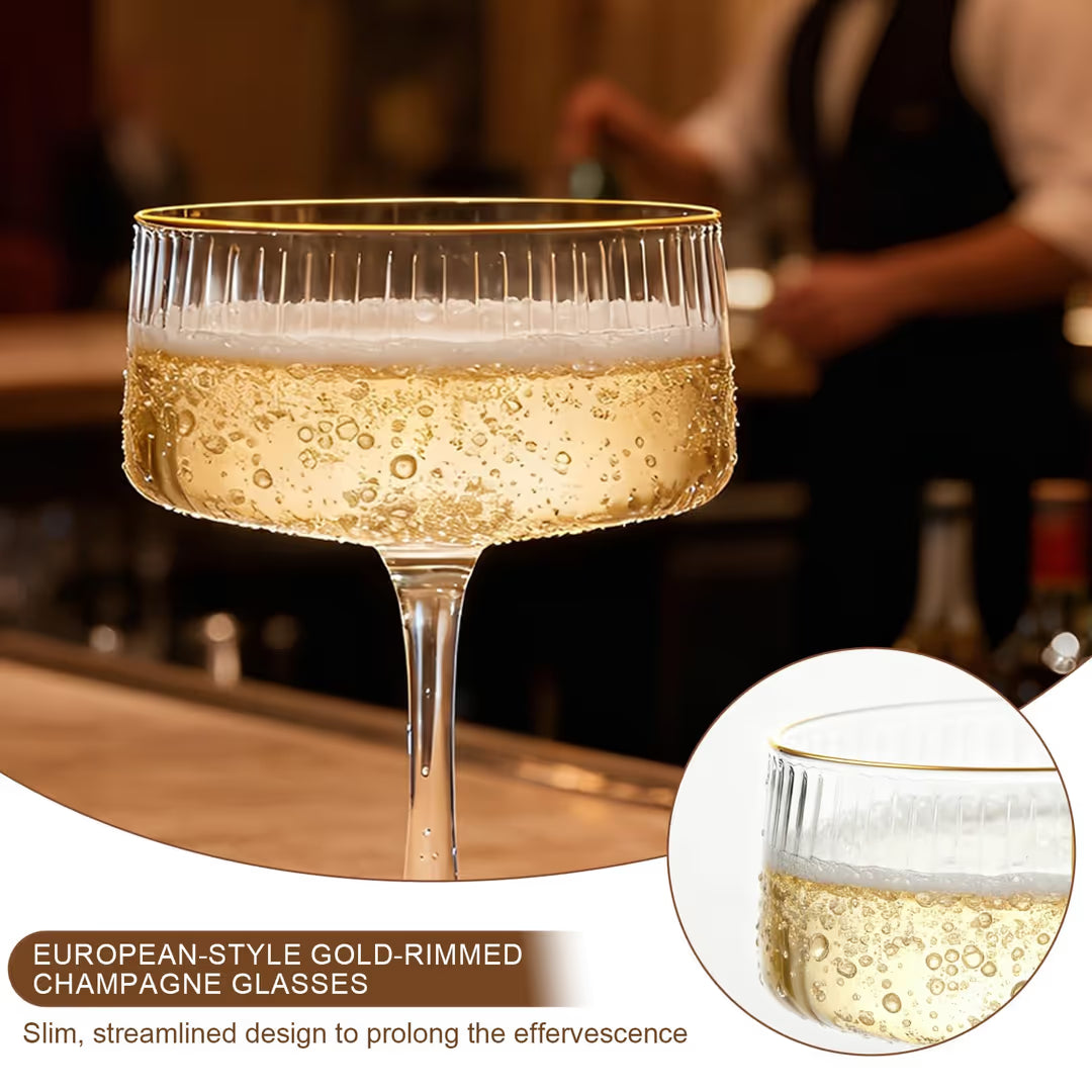 ASIAKASPALAUTUS - Cocktail-lasit 4 kpl