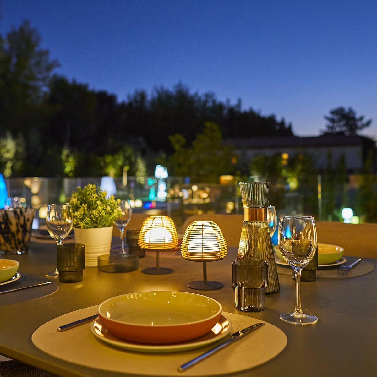 ASIAKASPALAUTUS - LED-valaisin Lumisky Twins Boheme