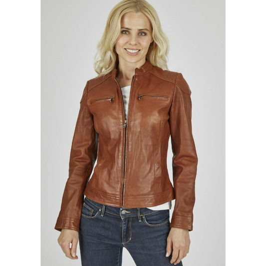 ASIAKASPALAUTUS - Naisten nahkatakki 7eleven (48)