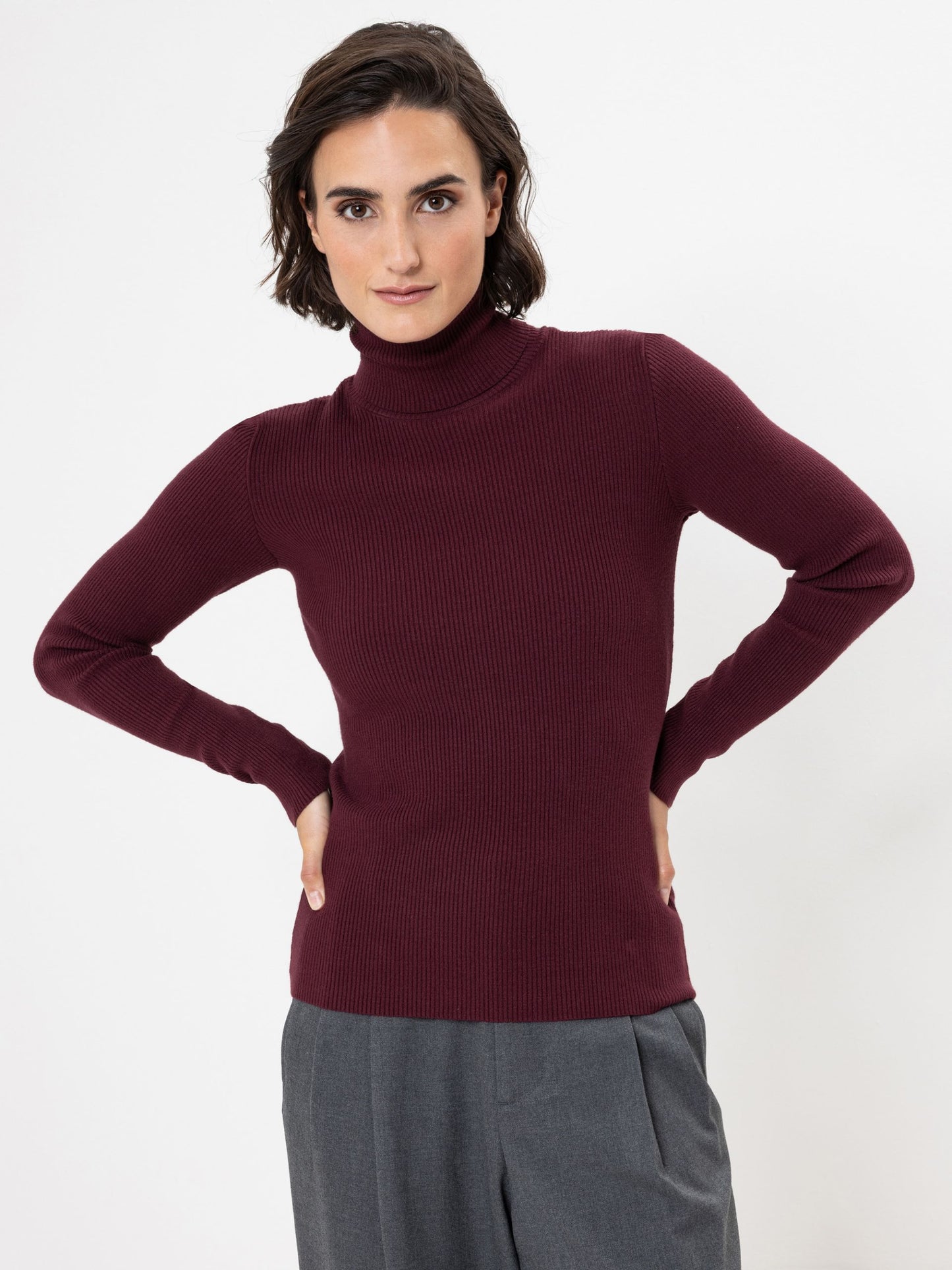 ASIAKASPALAUTUS - Herrlicher naisten pusero (S)