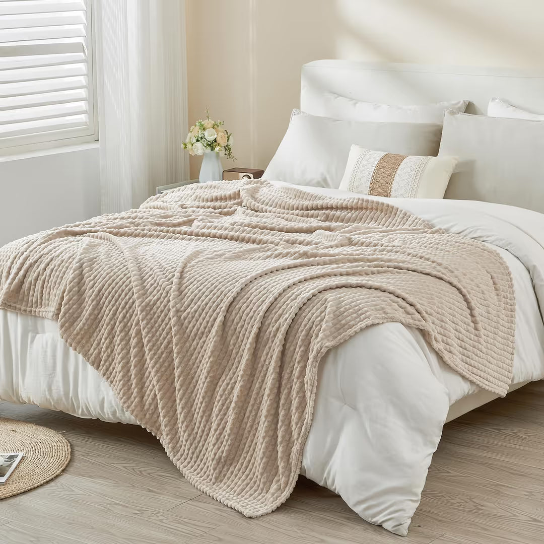 ASIAKASPALAUTUS - Huopa / torkkupeitto 200x230 cm